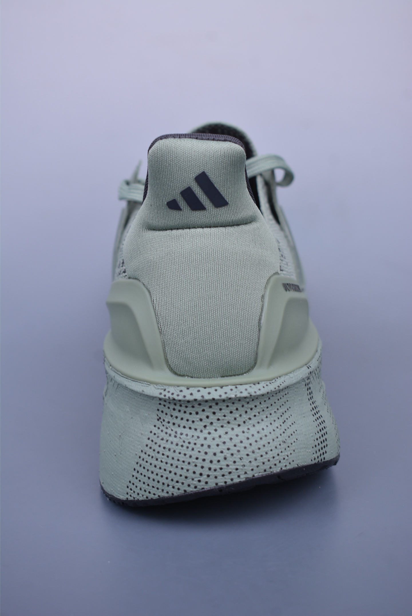 아디다스 울트라 BO 상품 번호: JI1525