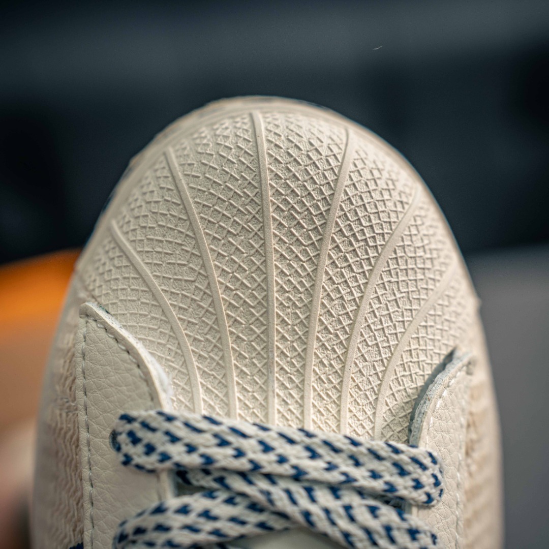 아디다스 아디다스 샴록 오 상품 번호: HS3071