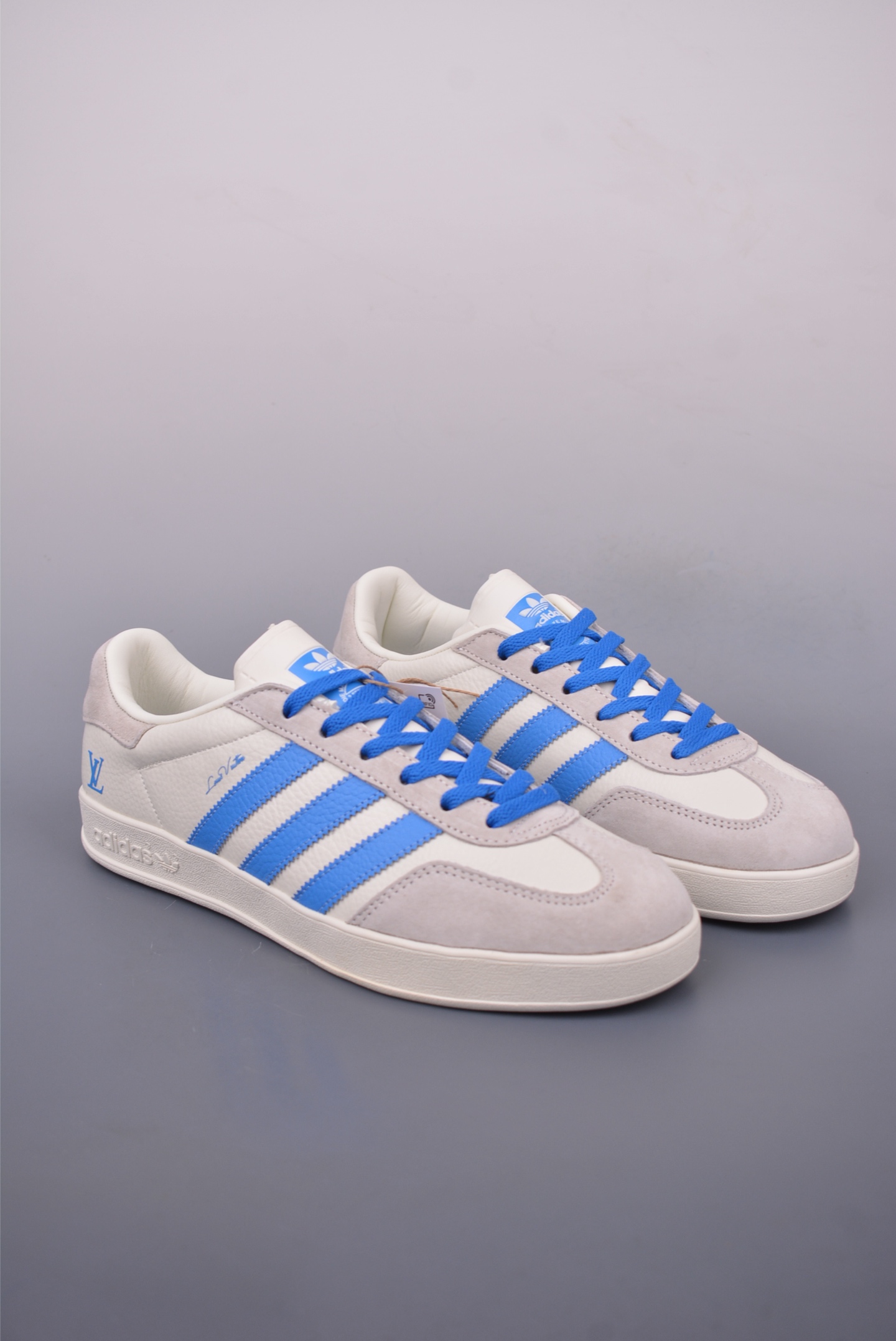 아디다스 삼바 OG 상품 번호: DD6601