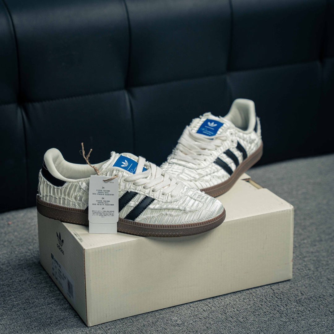 아디다스 삼바 OG 상품 번호: JQ4748