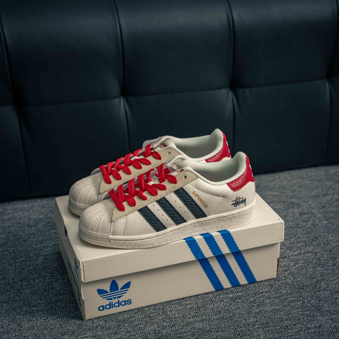 아디다스 아디다스 샴록 오 상품 번호: BZ2522