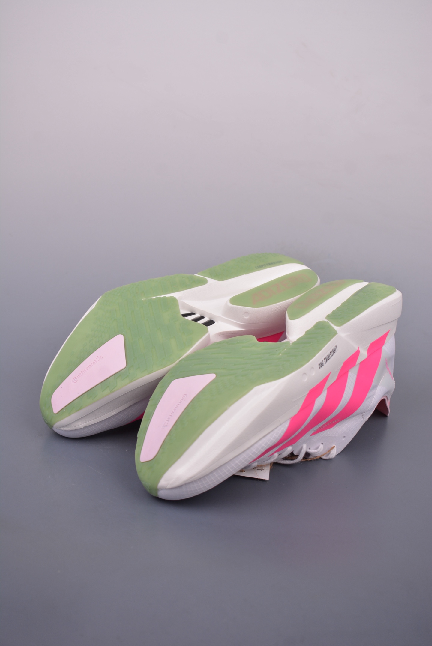 아디다스 아디제로 기사 번호: JS1833