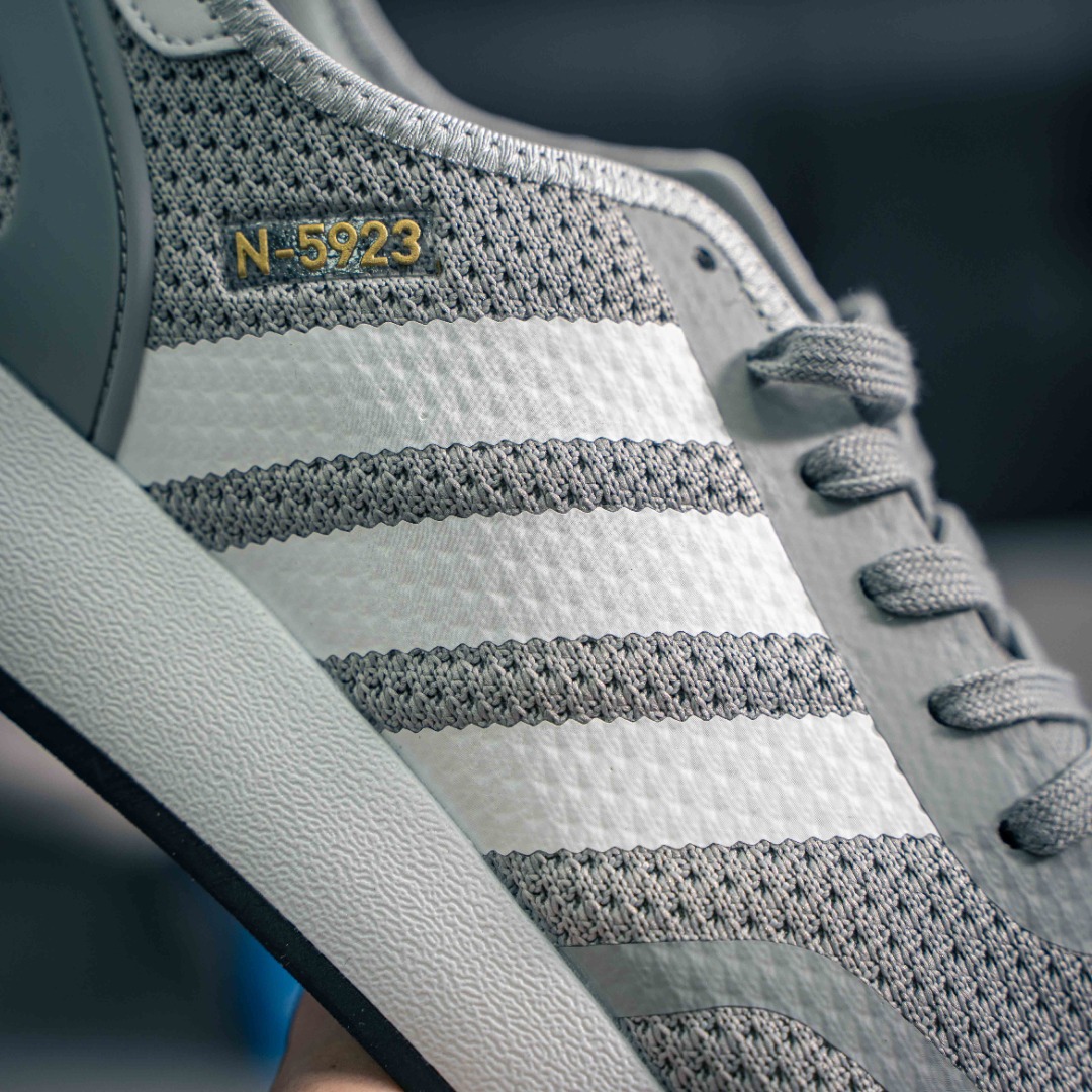 아디다스 N-5923 봄 상품 번호: DH0618