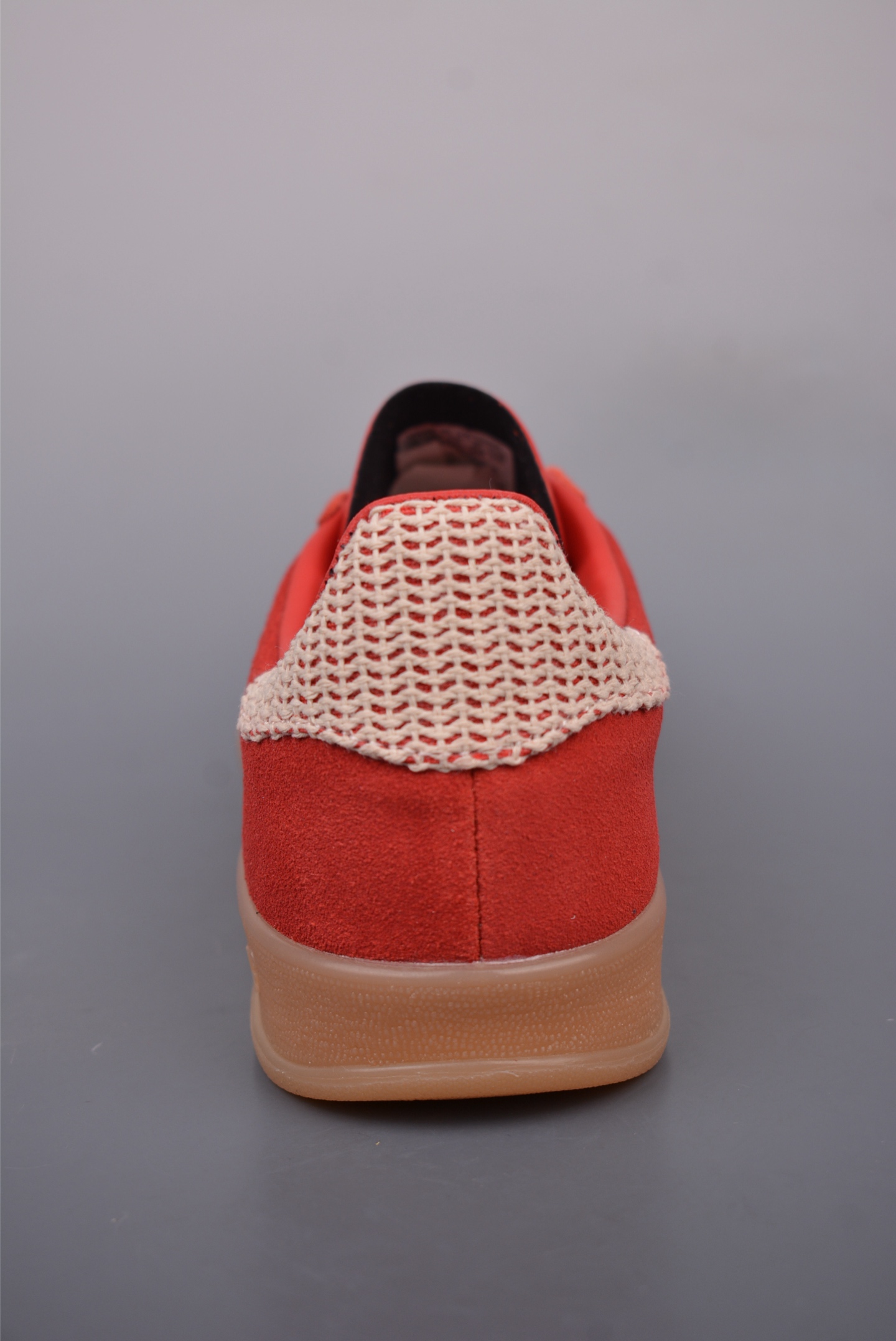 아디다스 오리지널 상품 번호 JI2756