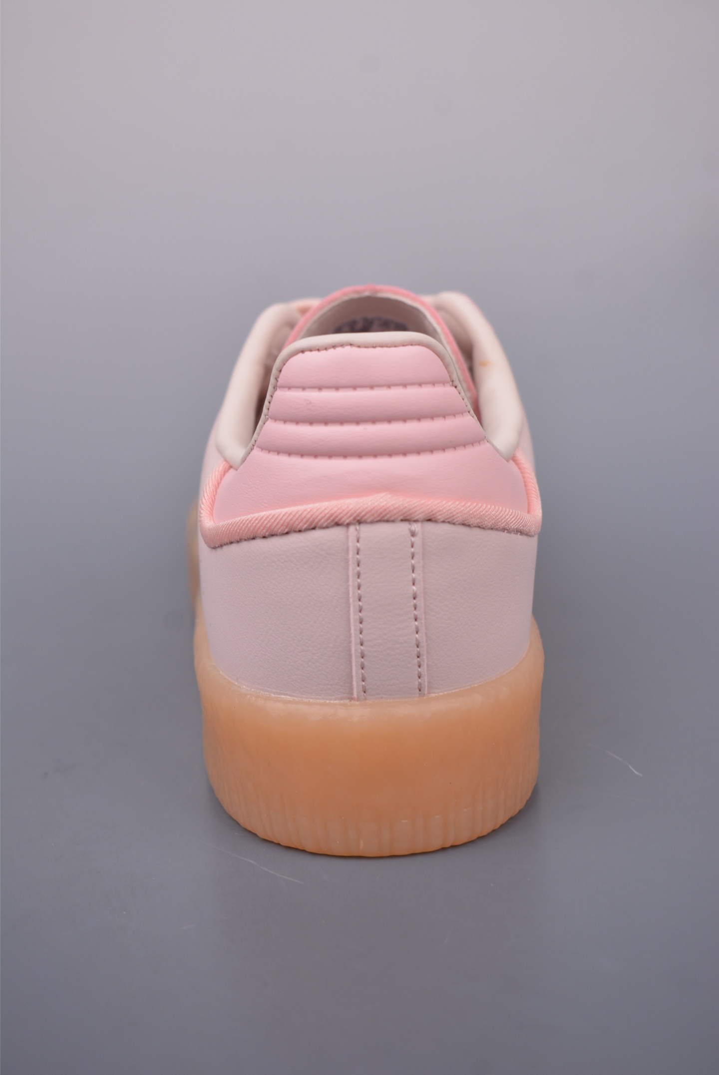 아디다스 클로버 삼바 상품 번호: ID3737