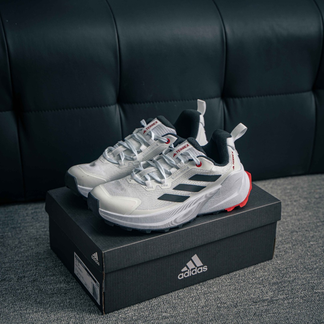 아디다스 테렉스 F 상품 번호: IH5146