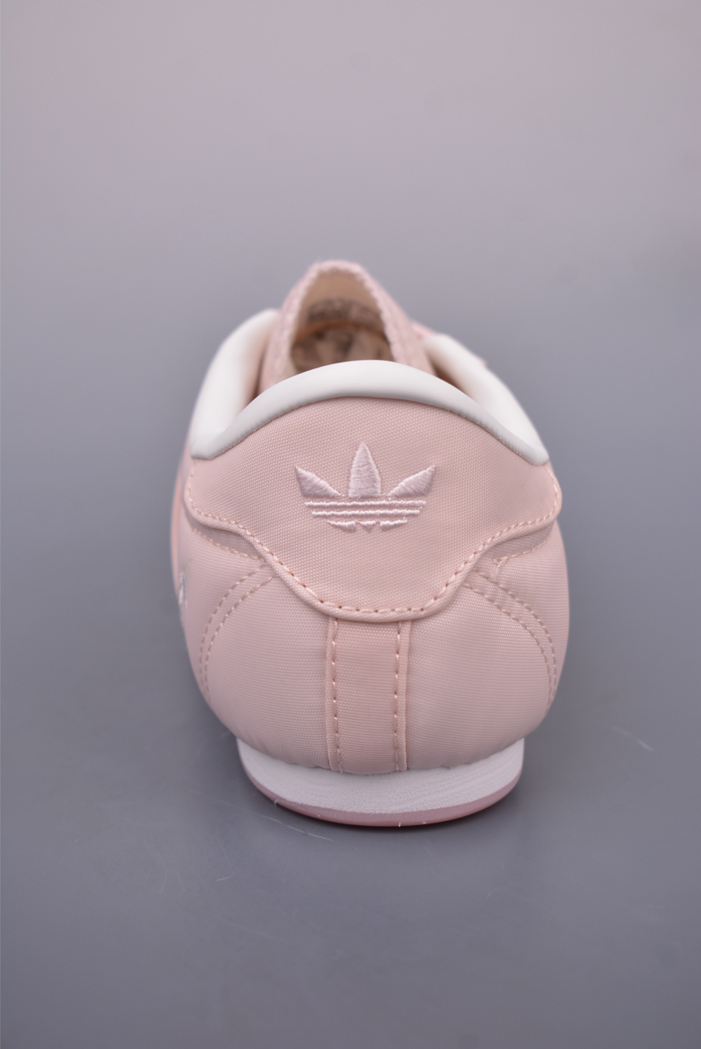 아디다스 오리지널 상품 번호: JR3955