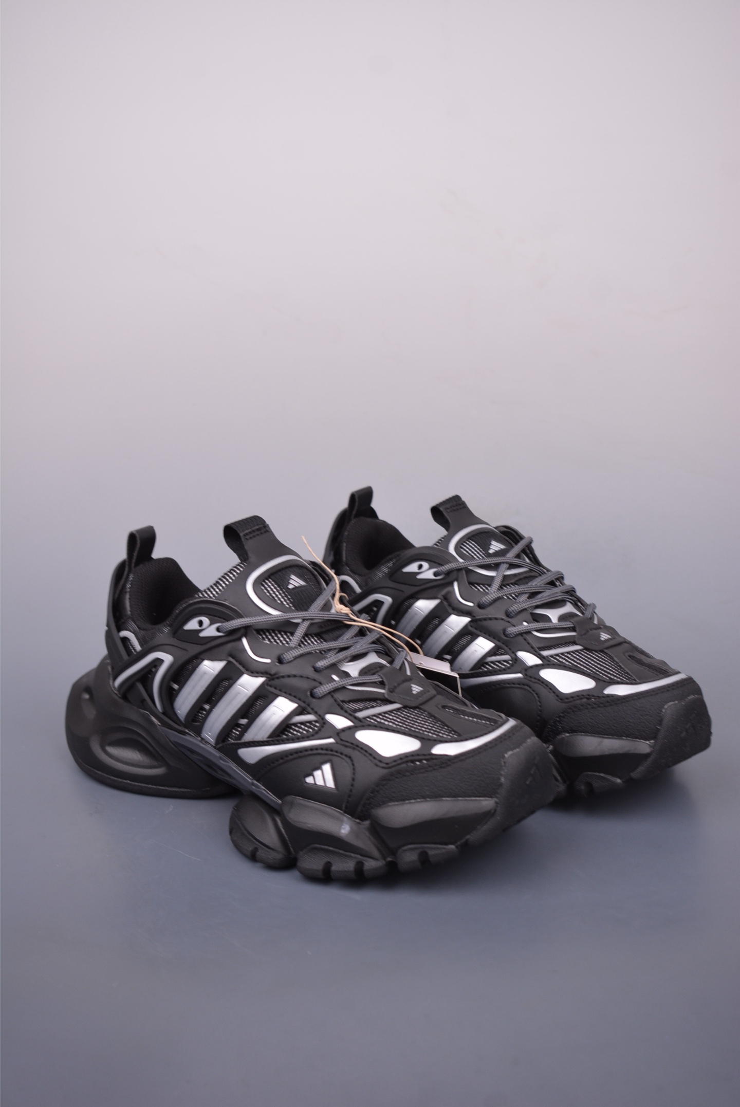 아디다스 벤토 XL 상품 번호: JR9173