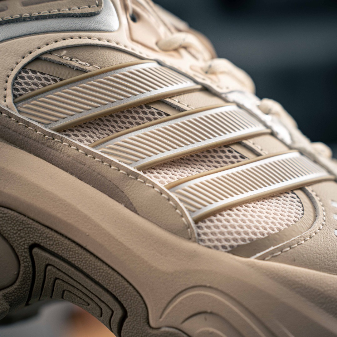 아디다스 아디다스 SHAD 상품 번호: JQ7624