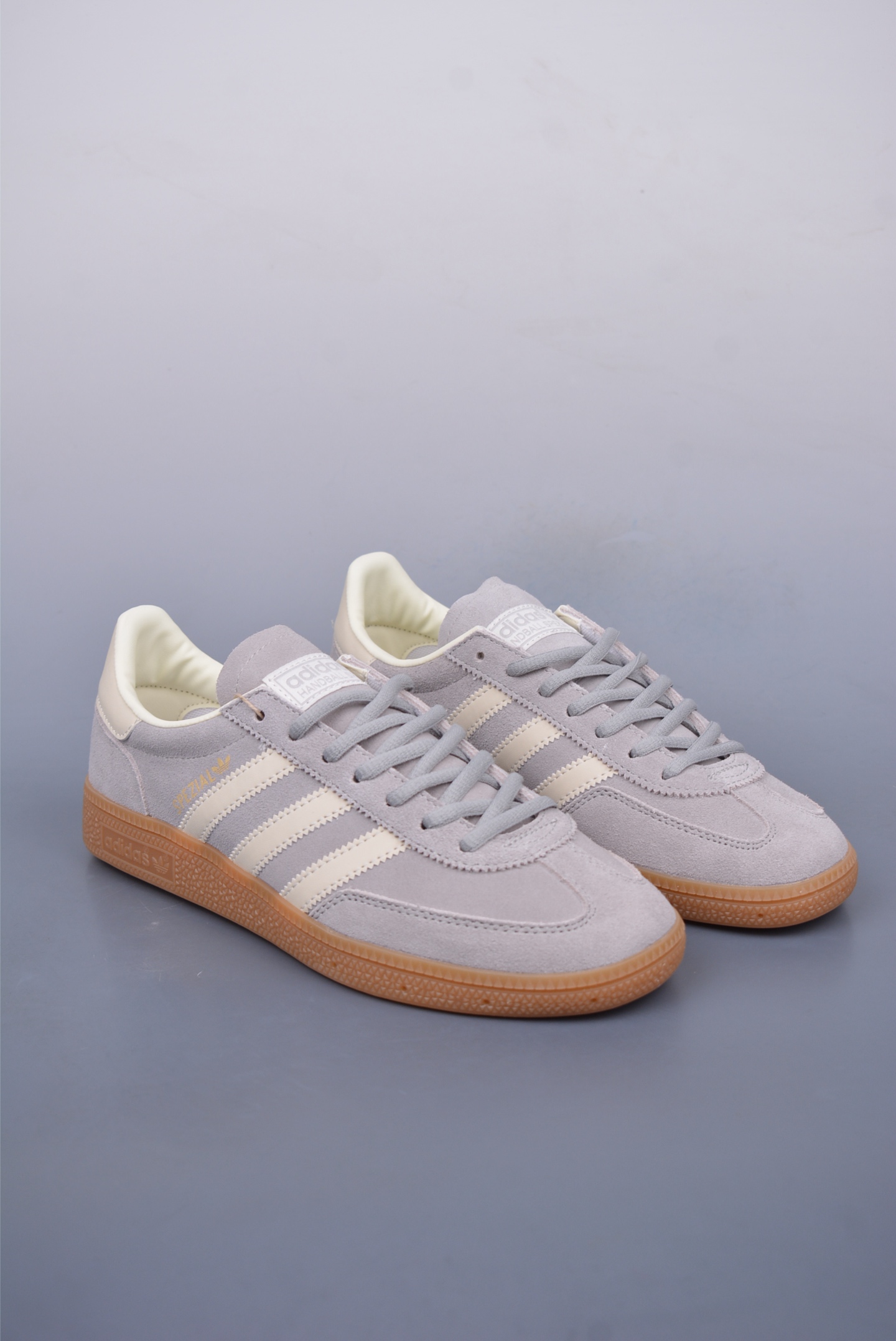 아디다스 핸드볼 상품 번호: IF7086