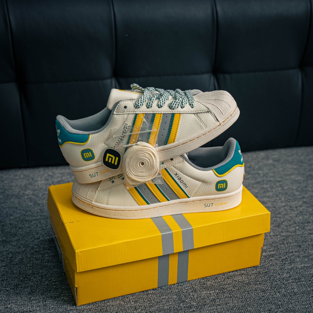 샤오미 공동 브랜드 아디다스 아디다스 상품 번호: JY8917