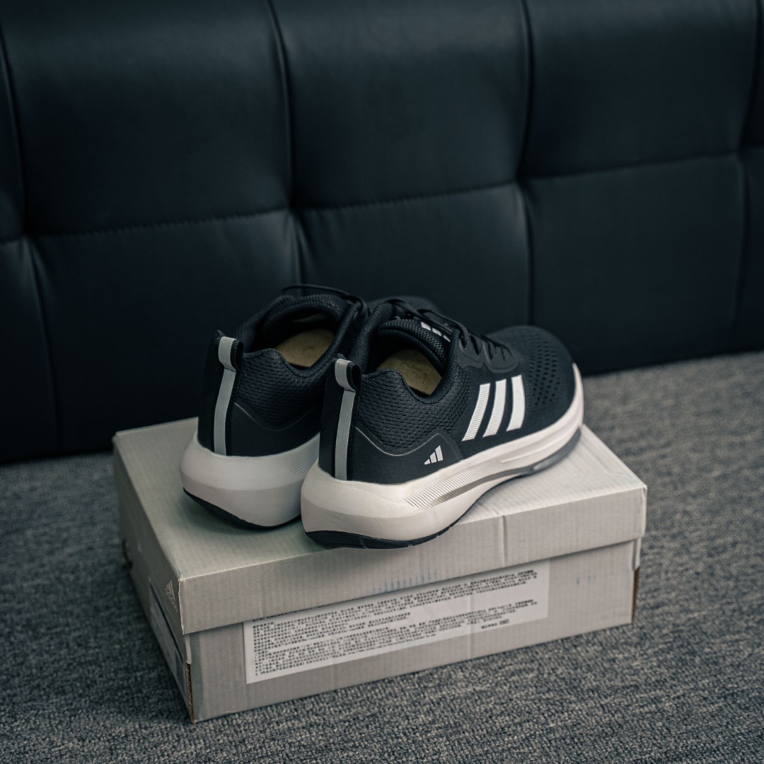 아디다스 오리지널 상품 번호: AQ0883