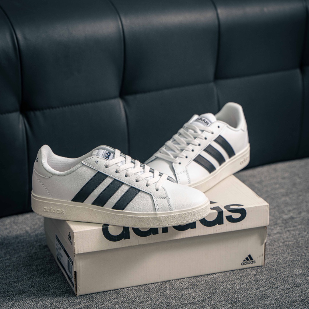 아디다스 그랜드 코 상품 번호: GW9250