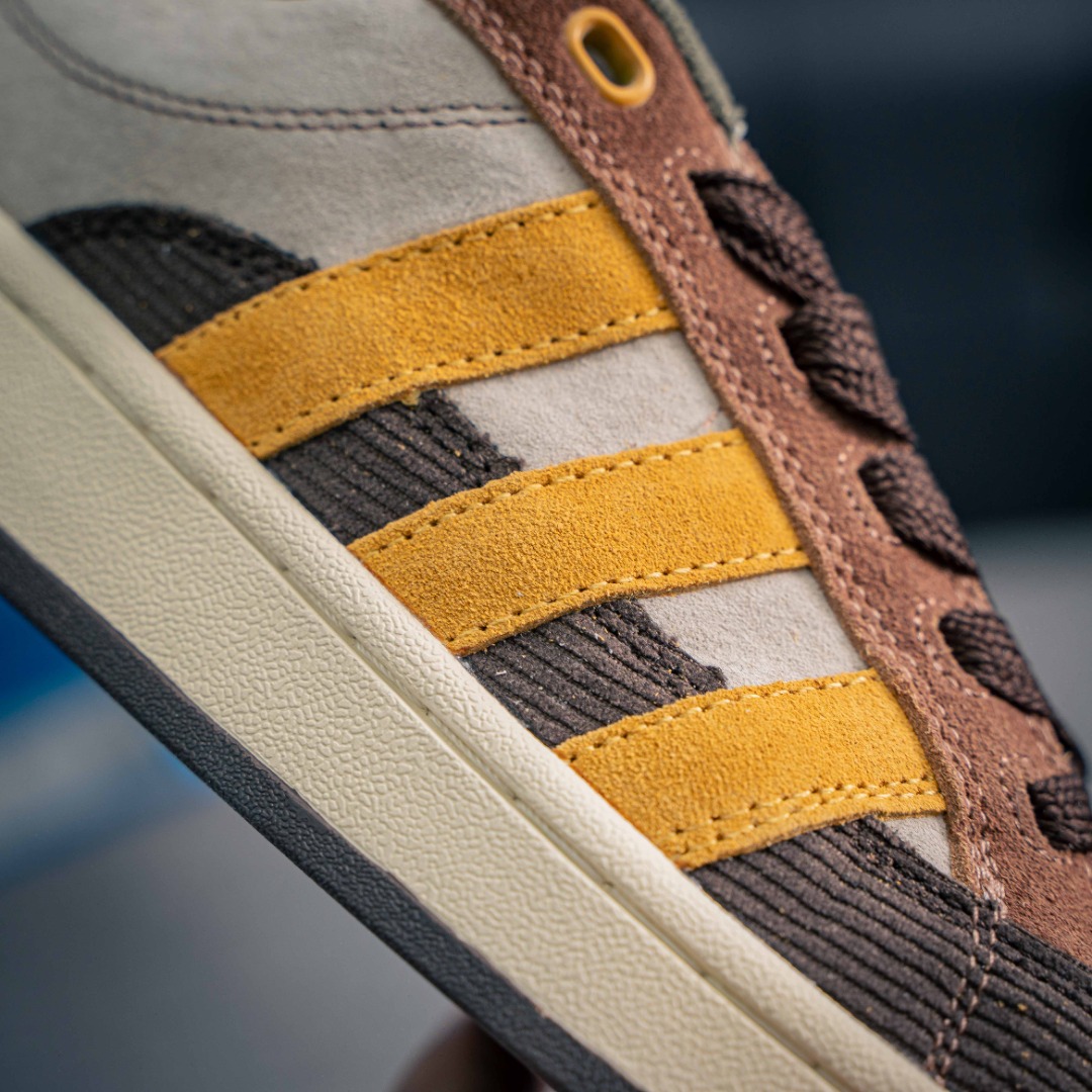 아디다스 오리지널 상품 번호 JR8047