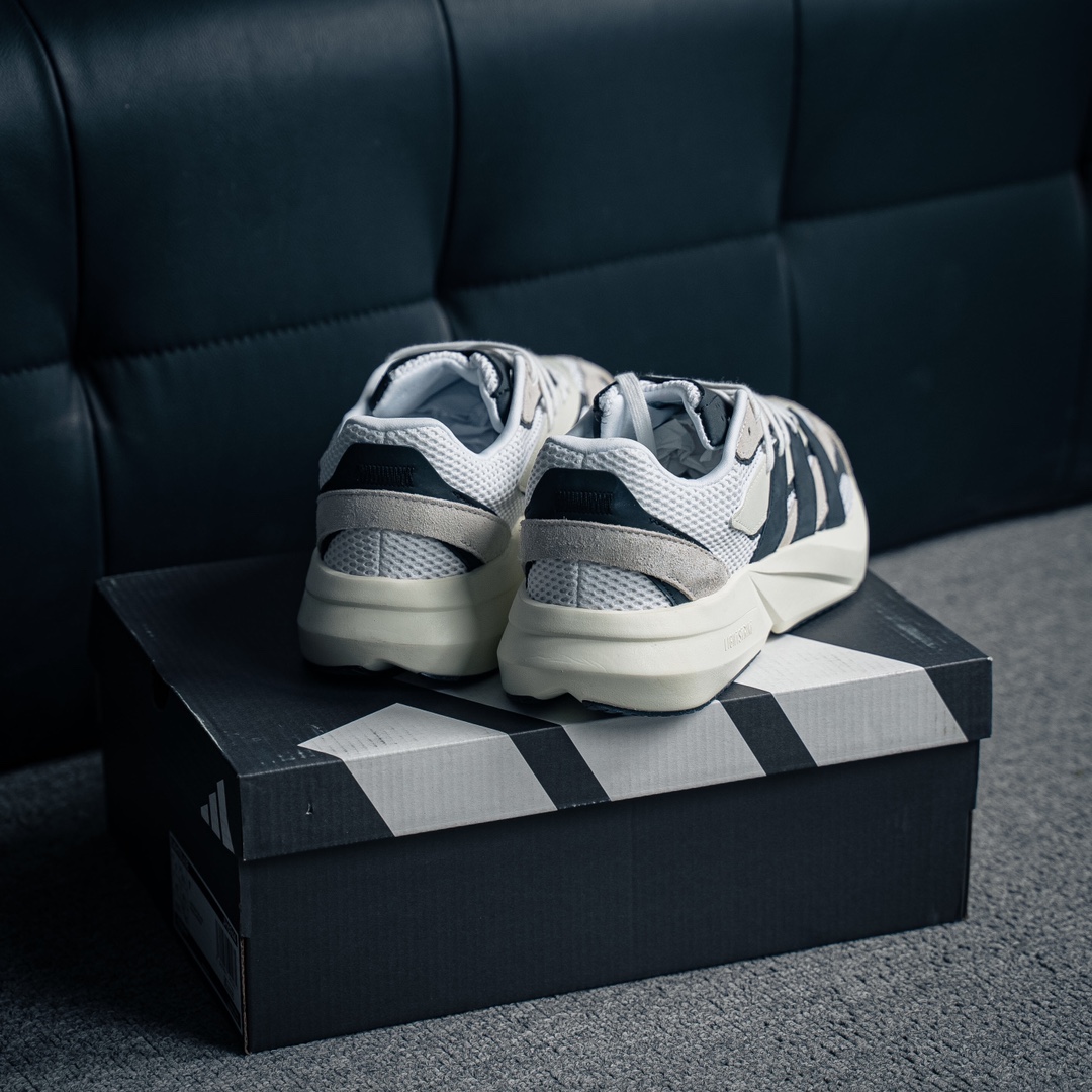 아디다스 라이트블라 상품 번호: JH6944