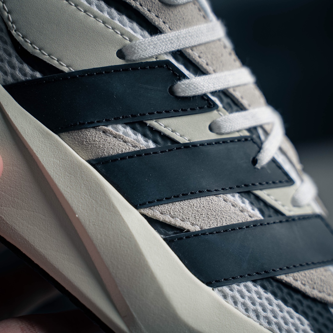 아디다스 라이트블라 상품 번호: JH6944