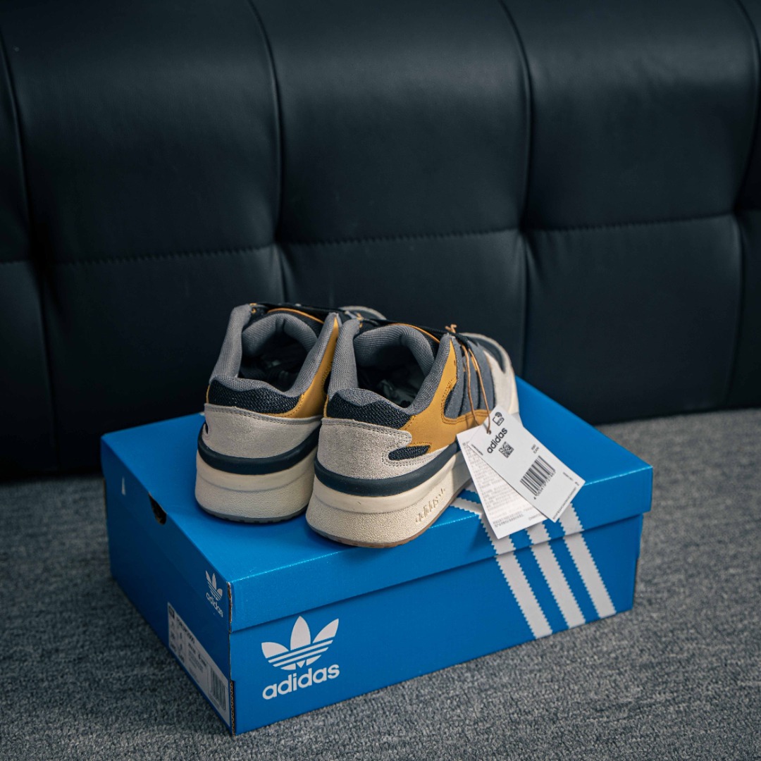 아디다스 오리지널 상품 번호: JS3158