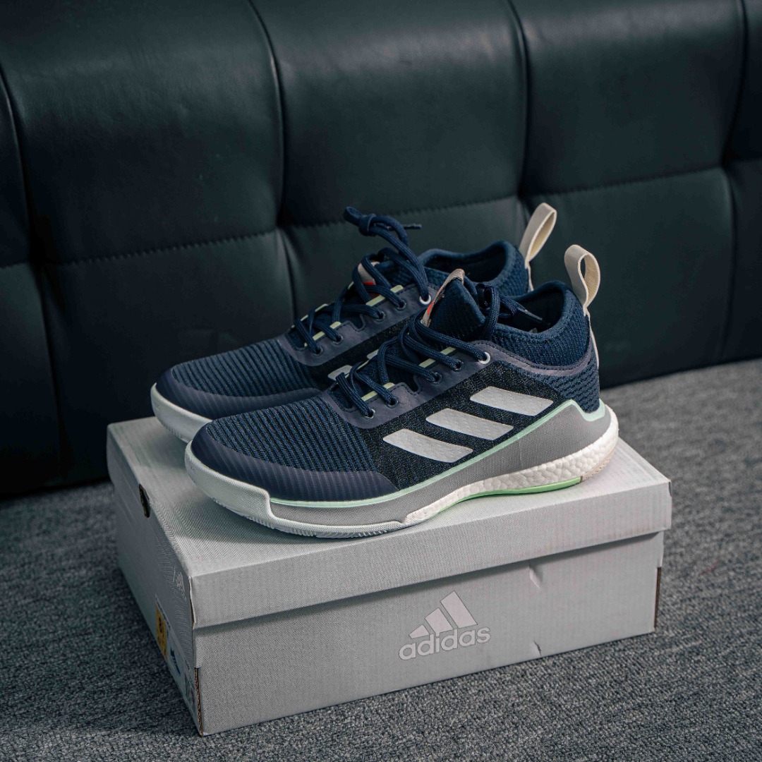 아디다스 크레이지플라이 상품 번호: IG3971