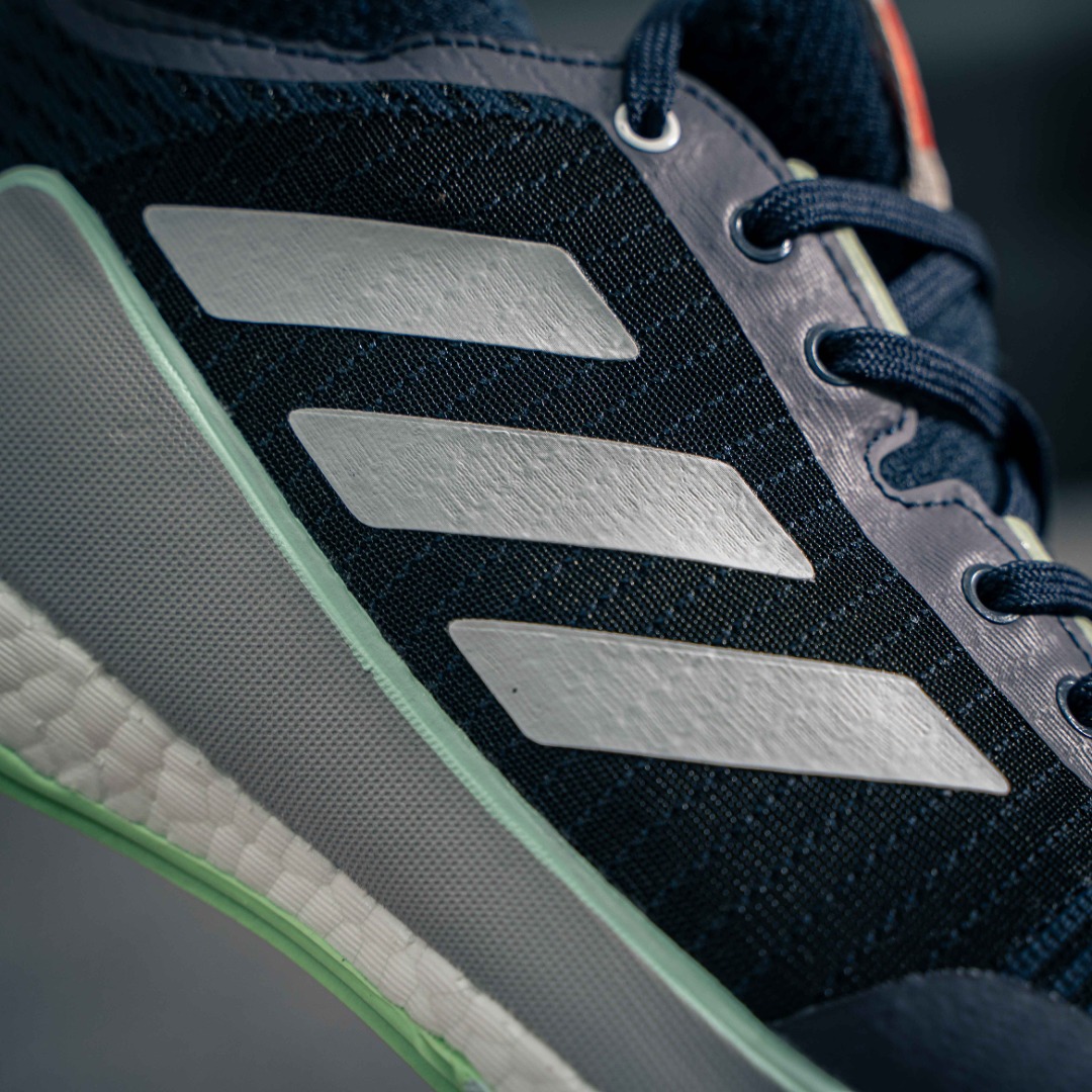 아디다스 크레이지플라이 상품 번호: IG3971