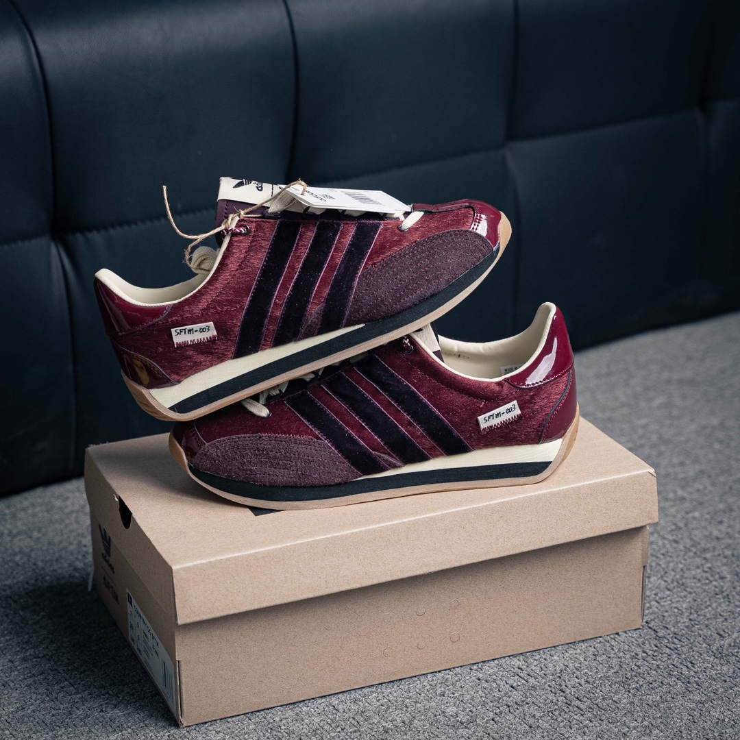 아디다스 오리지널 상품 번호: JH9011