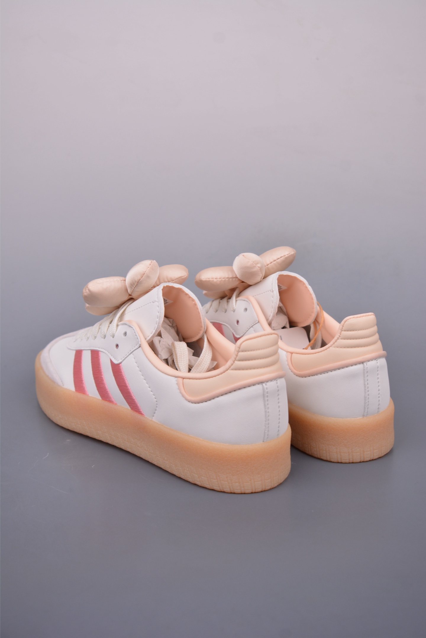 아디다스 클로버 삼바 상품 번호: JR3334