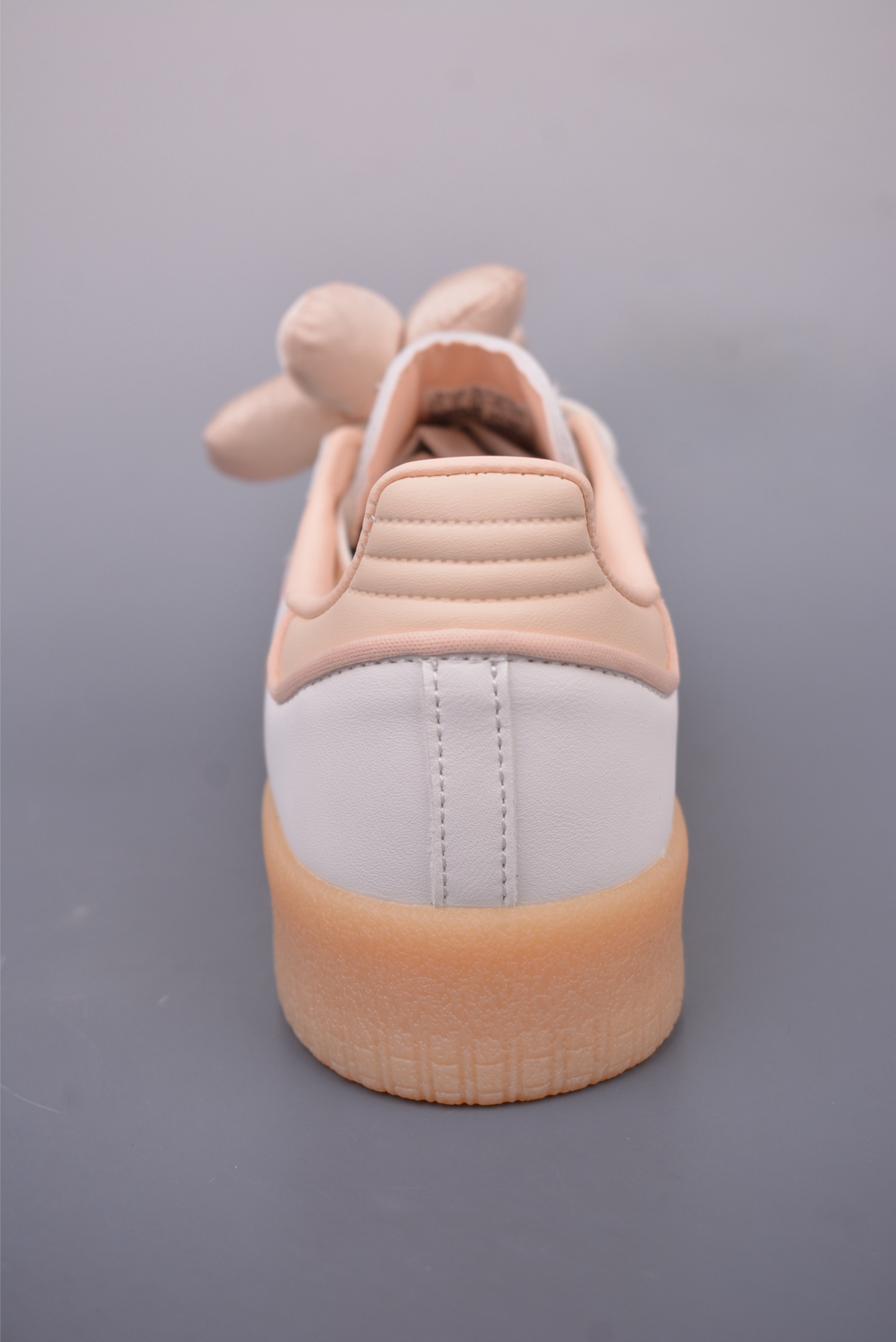 아디다스 클로버 삼바 상품 번호: JR3334