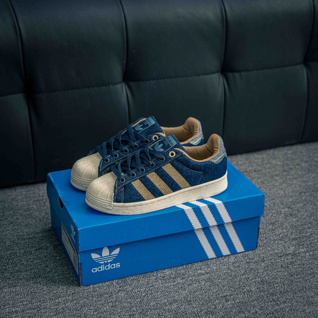 아디다스 아디다스 샴록 O 상품 번호: JH5577