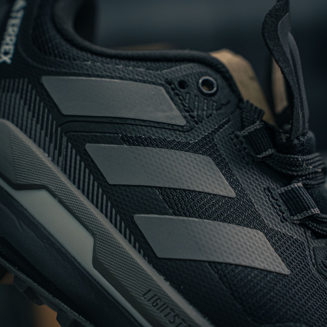 테렉스 스카이체이스 상품 번호: IE9902