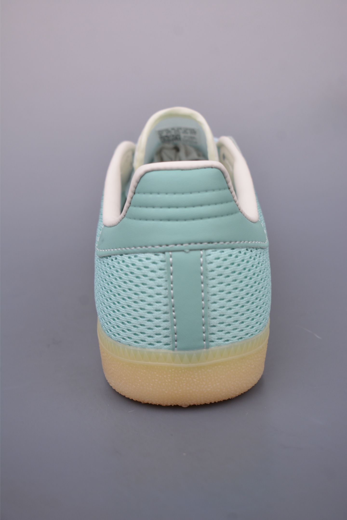 아디다스 클로버 삼바 상품 번호: JI3179