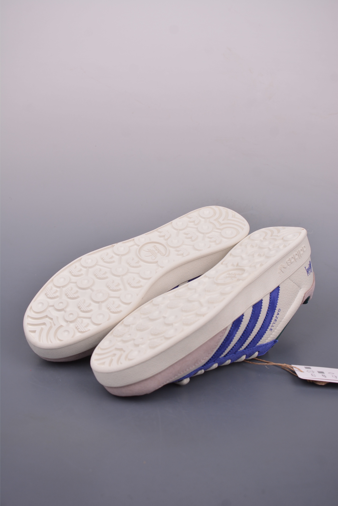 아디다스 삼바 OG 상품 번호: DD6601