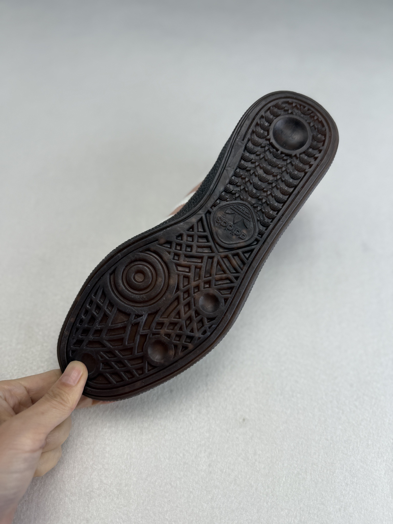 아디다스 핸드볼 상품 번호: JI2649