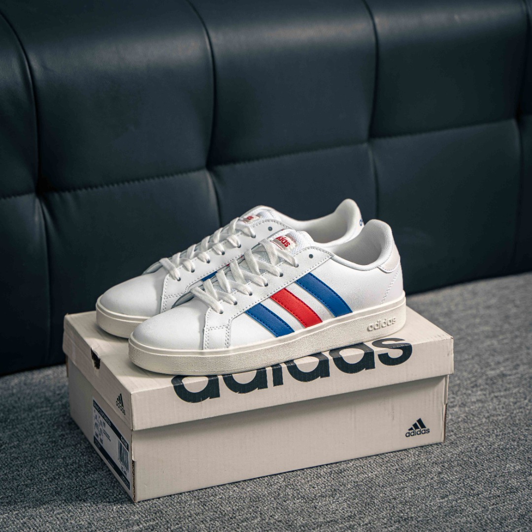 아디다스 그랜드 코 상품 번호: GW9252