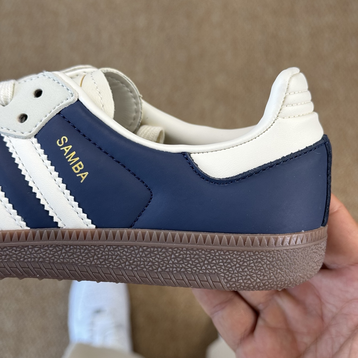 아디다스 아디다스 트레이닝화 화이트 상품 번호: IG1968