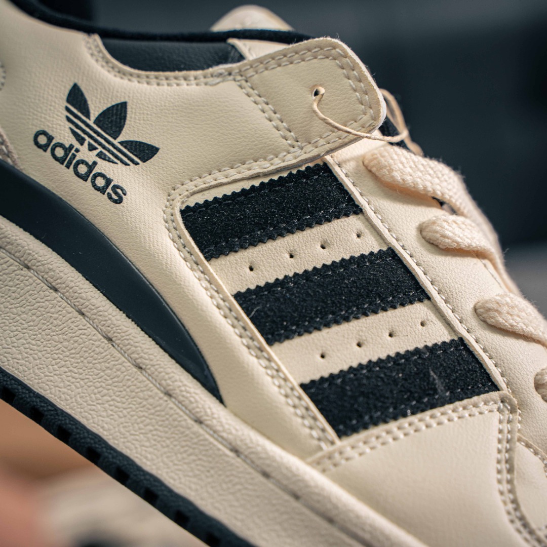 아디다스 포럼 LO 상품 번호: IG3901