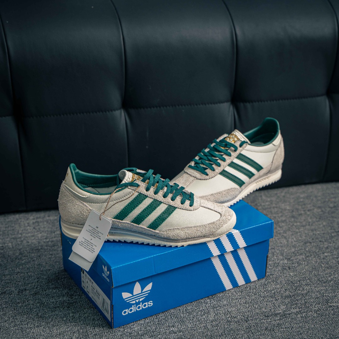 아디다스 오리지널 상품 번호: IF1940