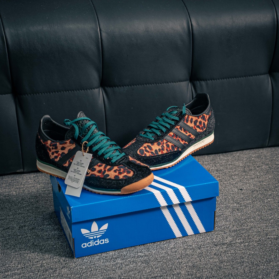 아디다스 오리지널 상품 번호: JI0187