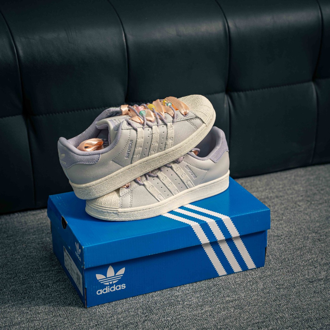 아디다스 아디다스 클로버 오 상품 번호: IF1804