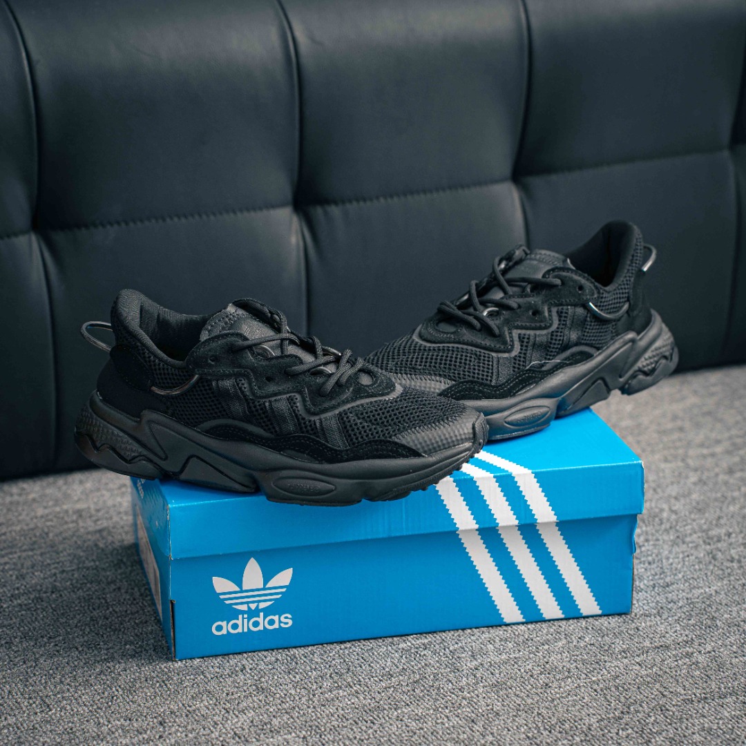 아디다스 오즈위고 튜브 시리즈 상품 번호: EE6999