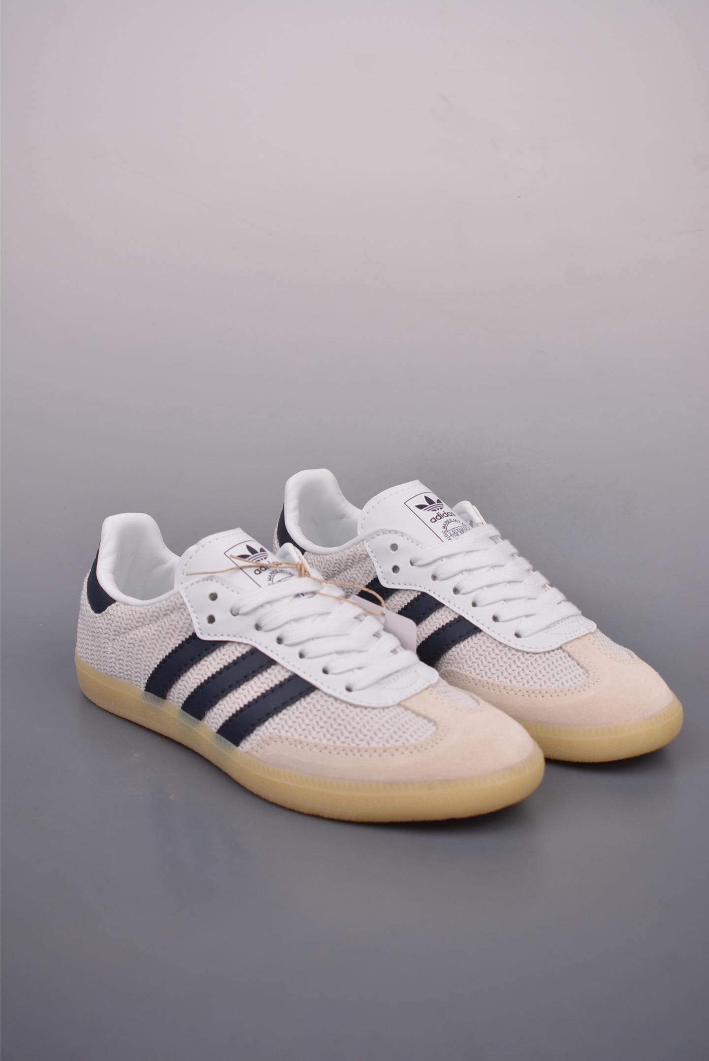 아디다스 클로버 삼바 상품 번호: JH5633