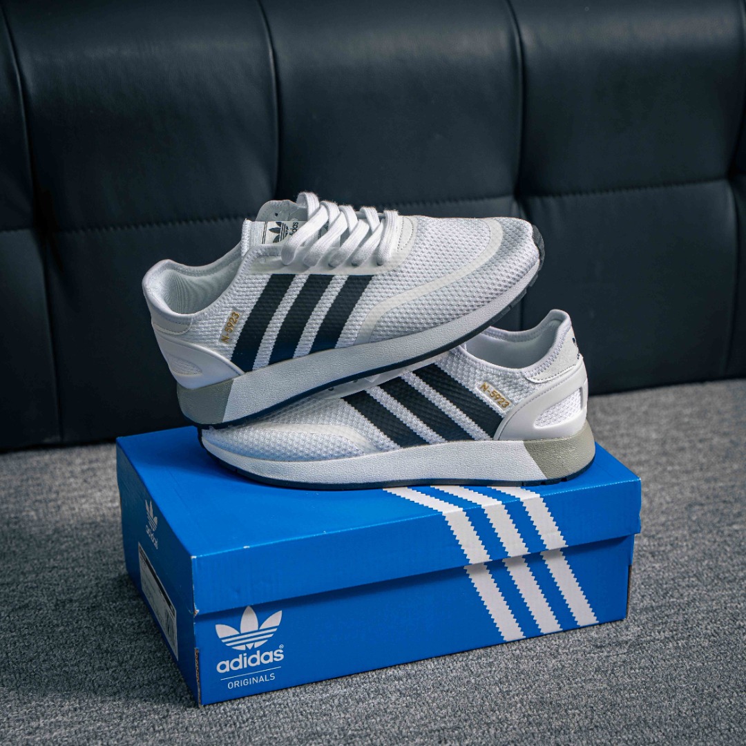 아디다스 N-5923 봄 상품 번호: AH2159