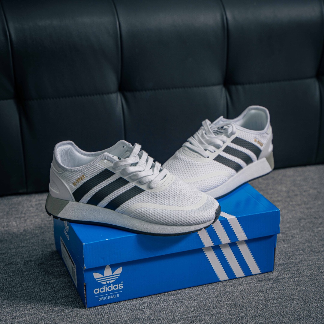 아디다스 N-5923 봄 상품 번호: AH2159