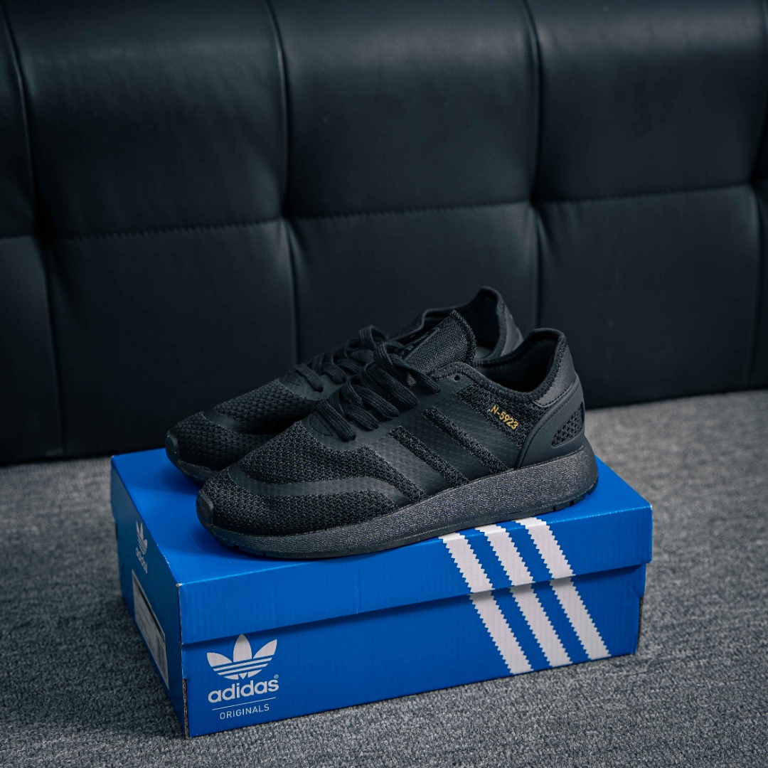 아디다스 N-5923 봄 품목 번호: CQ2868