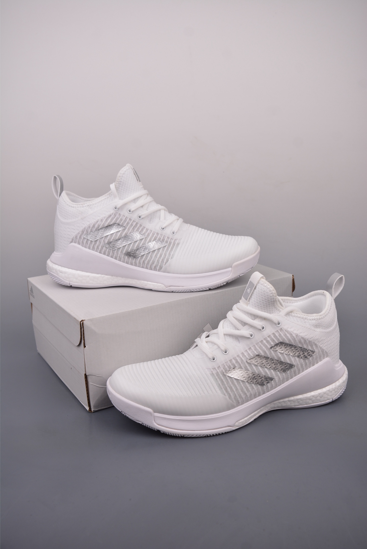 아디다스 크레이지플라이 상품 번호: GY9278