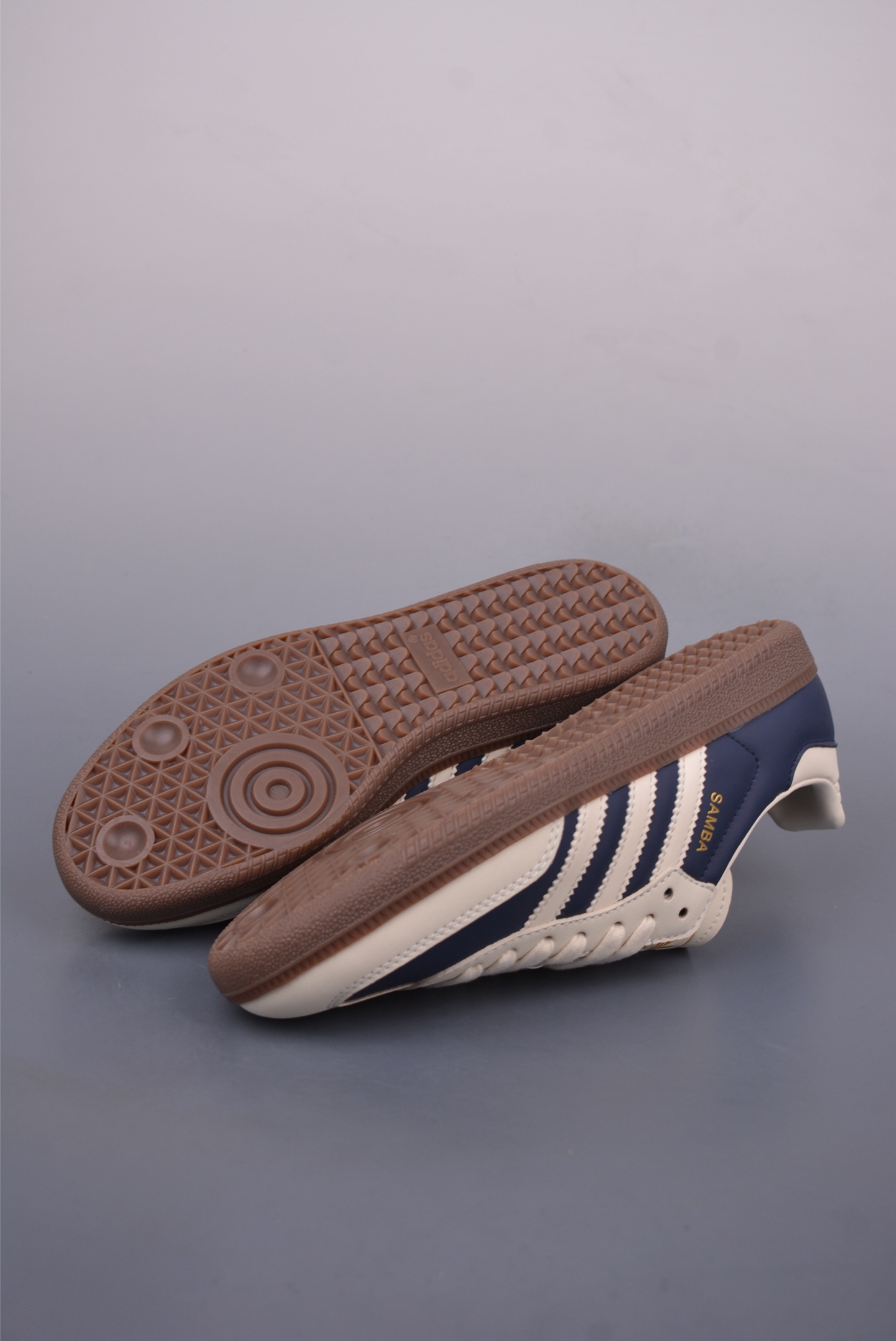 아디다스 샴록 삼바 상품 번호: IG1968