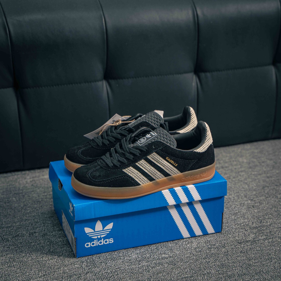 아디다스 오리지널 상품 번호: JI2755