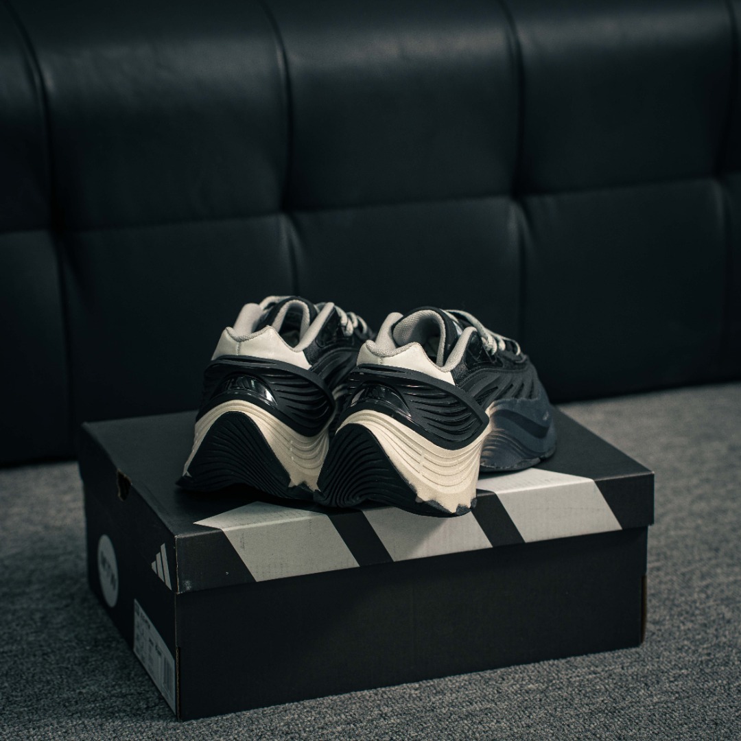 아디다스 XLG MTW 시리즈 상품 번호: JR6397