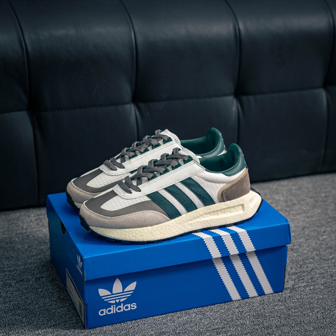 아디다스 레트로피 상품 번호: IE3910