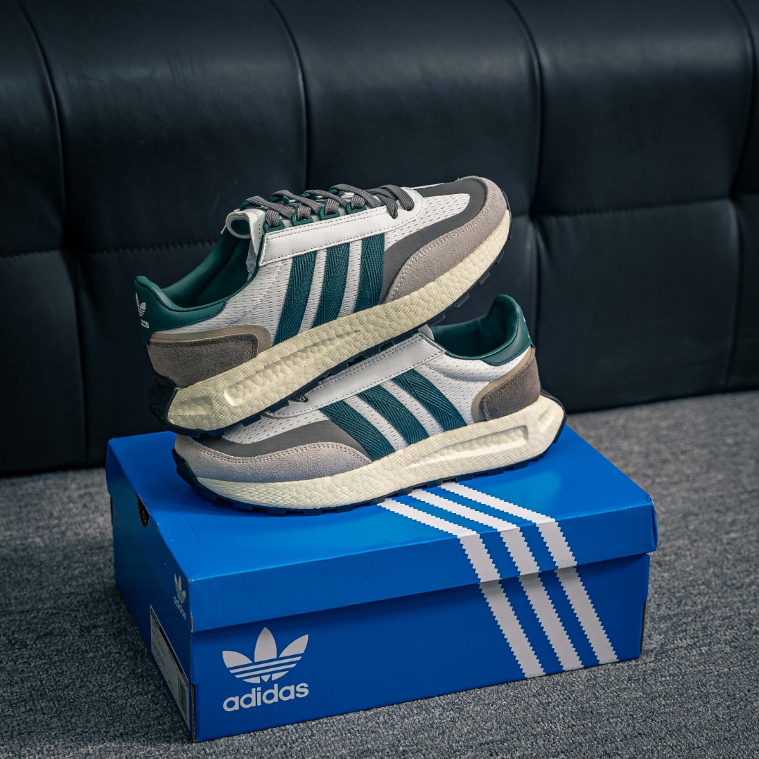 아디다스 레트로피 상품 번호: IE3910