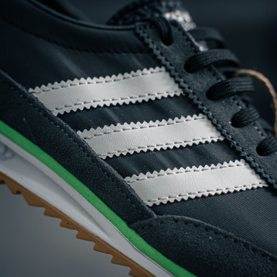 아디다스 오리지널 상품 번호: JH7390