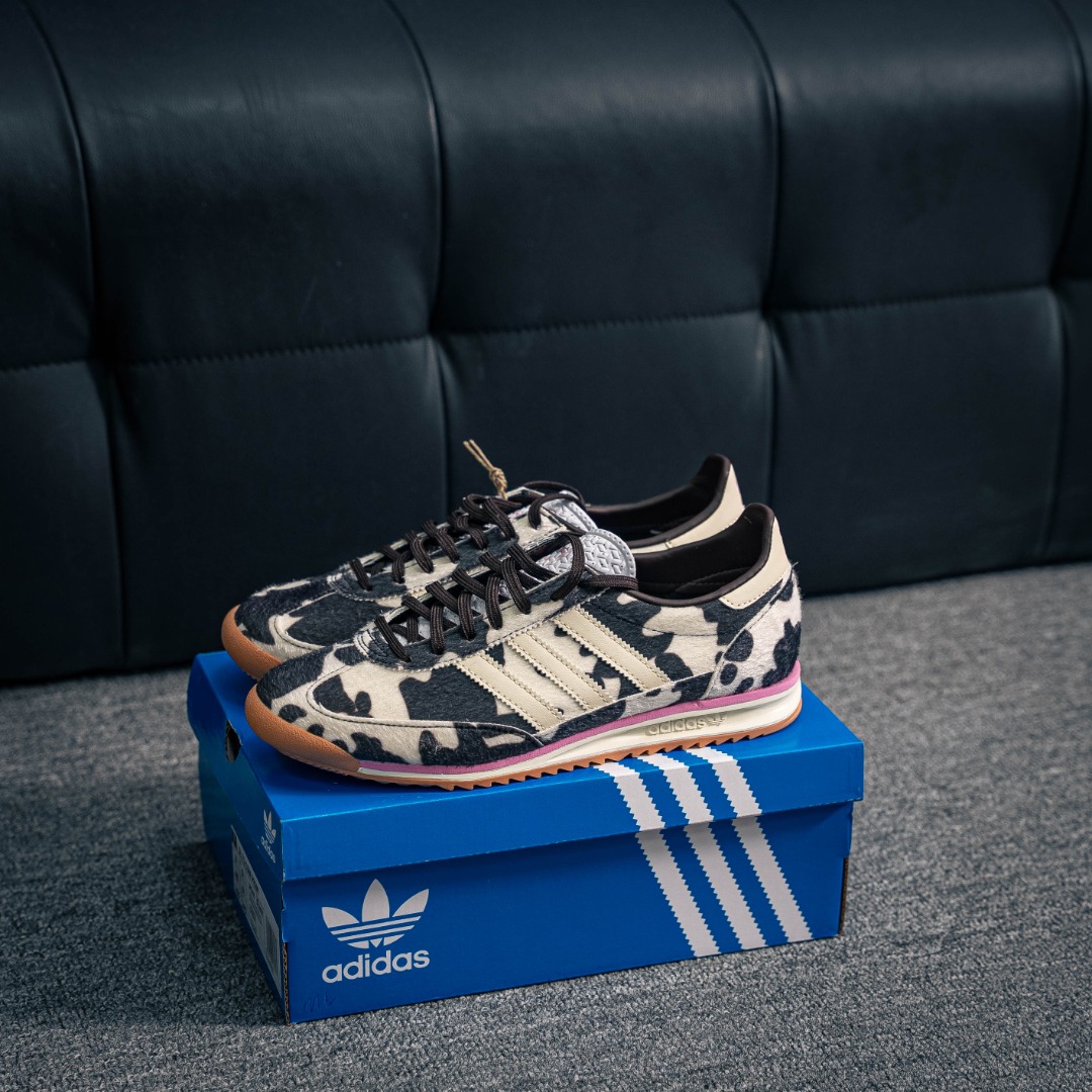 아디다스 오리지널 상품 번호: JR1255